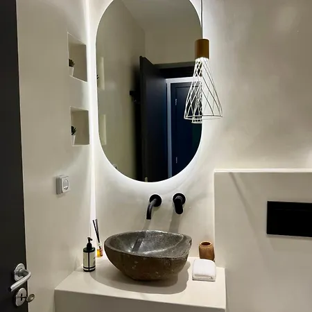 Faragas Hill Oasis בית נופש *