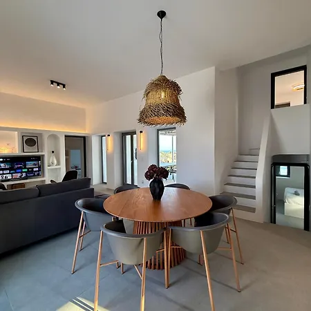 בית נופש Faragas Hill Oasis Angairiá