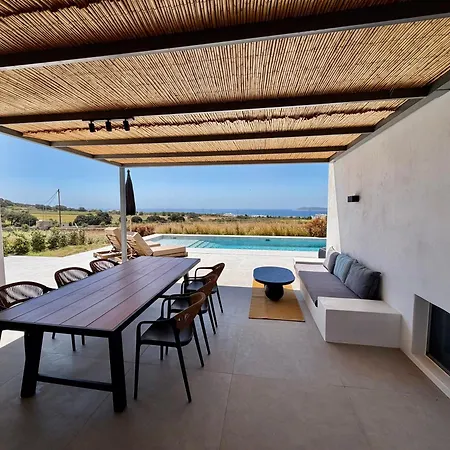 Villa Faragas Hill Oasis
