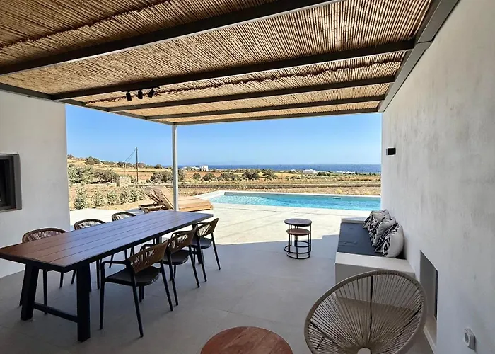 Faragas Hill Oasis Вилла