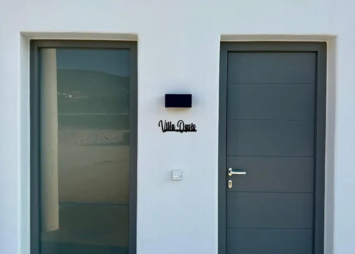 Faragas Hill Oasis Вилла *