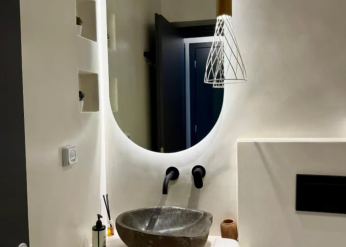 Faragas Hill Oasis Вилла *