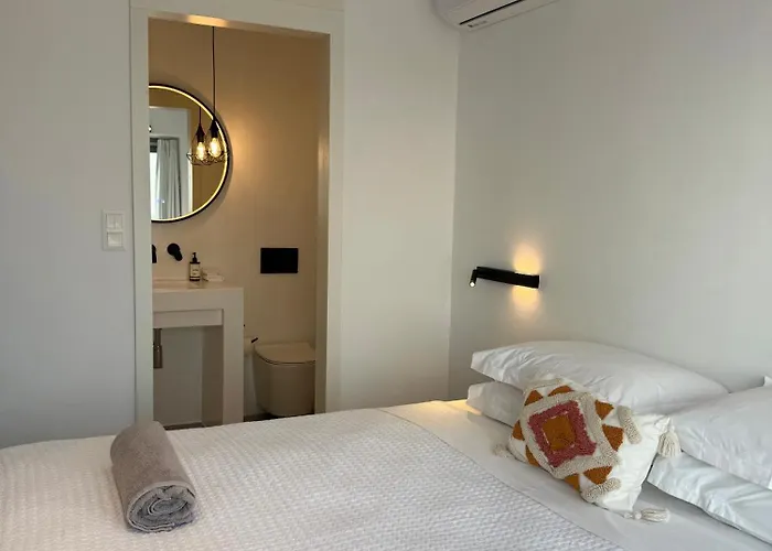 Faragas Hill Oasis Villa Angairiá